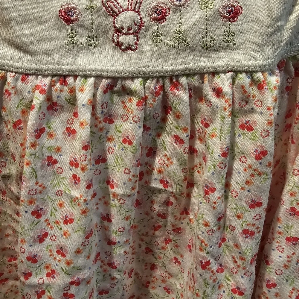 Carter's NWT 18 Month Bunny/Flower Dress with Matching Flower Panties